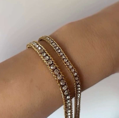 Elegant Dual-Layer Gold-Plated Bracelet