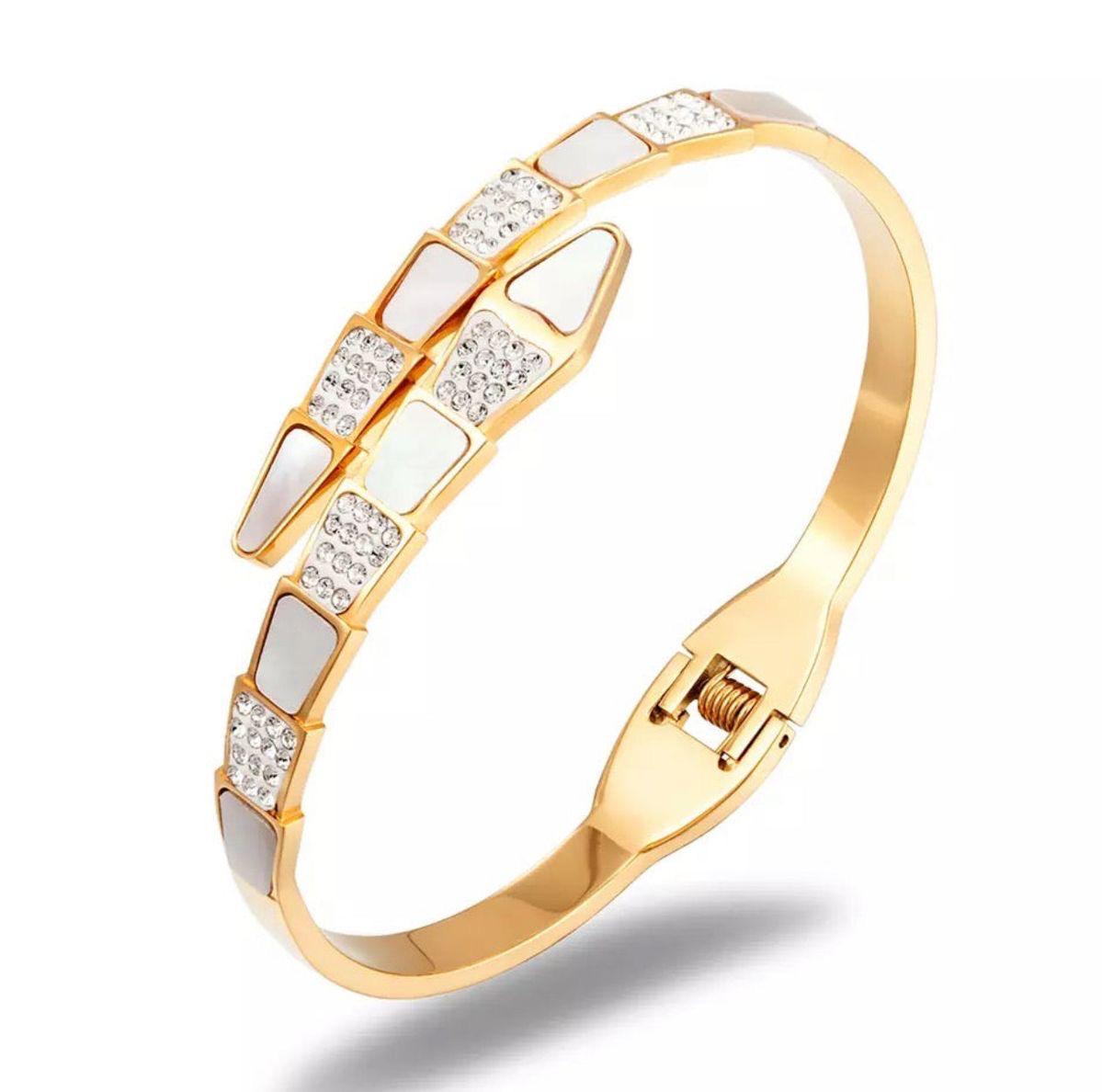 Minimal Gold Plated Anti-Tarnish Bracelet