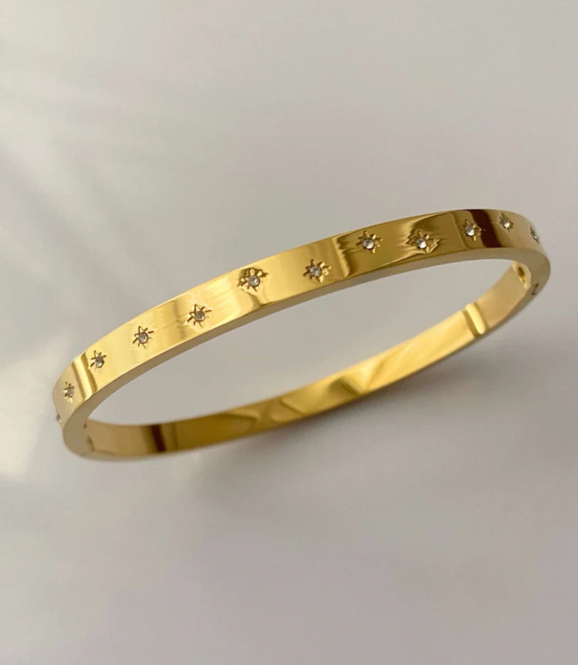 Minimal Gold Plated Anti-Tarnish Bracelet